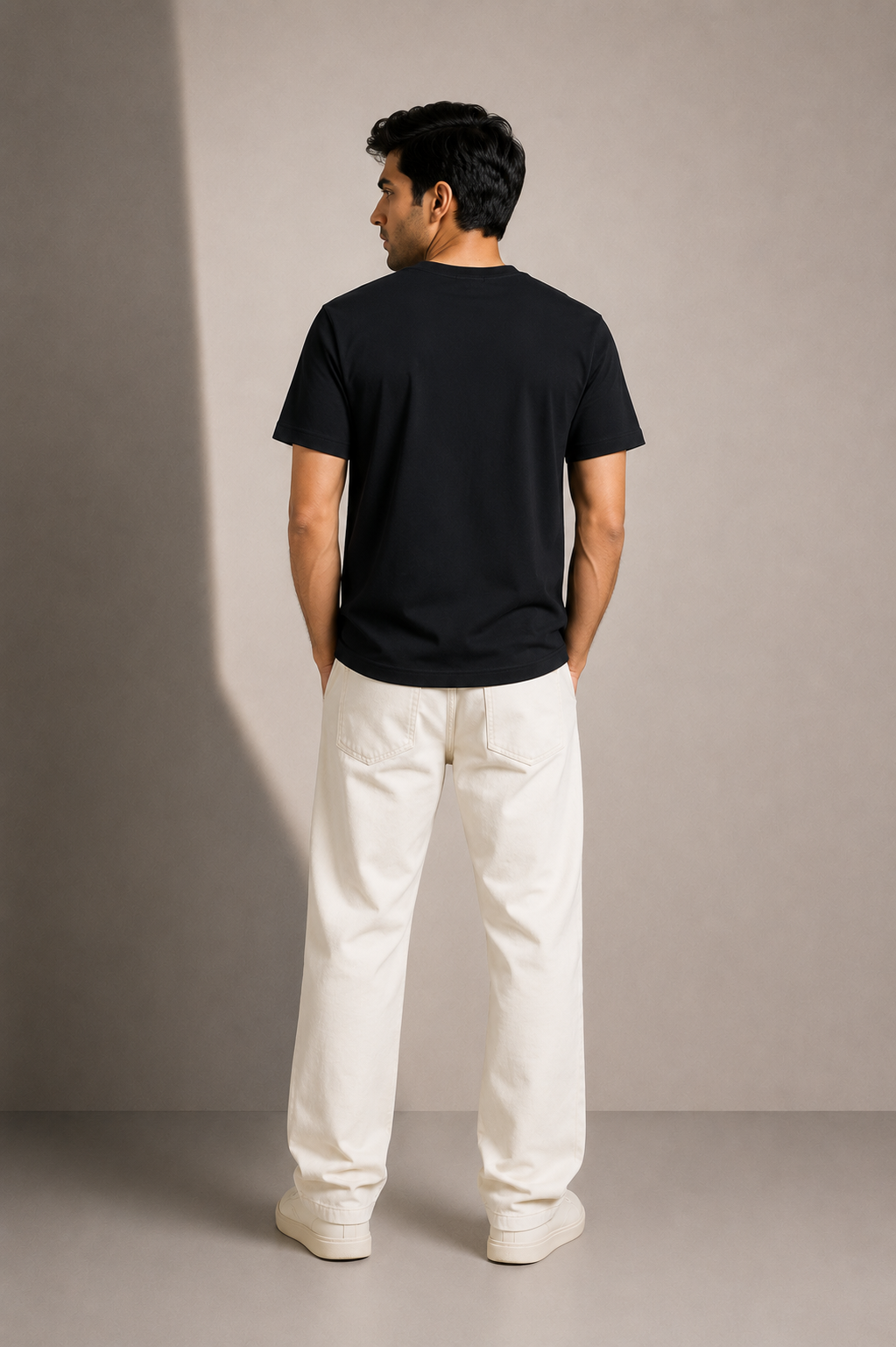 FENG NORMAL FIT BLACK T-SHIRT 1426