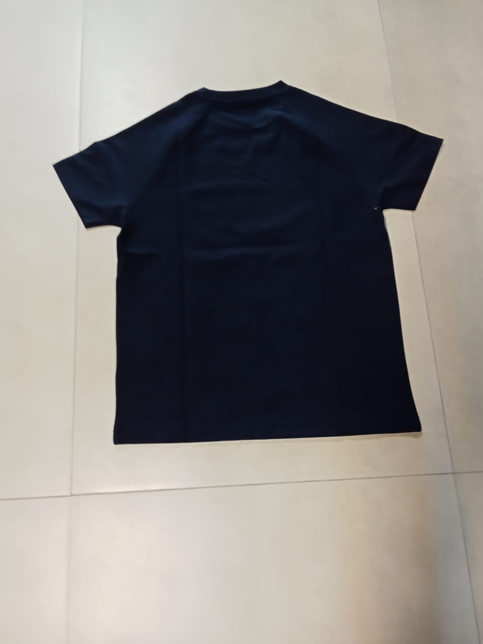 GONXGON NORMAL SIZED NAVY T SHIRT 1402