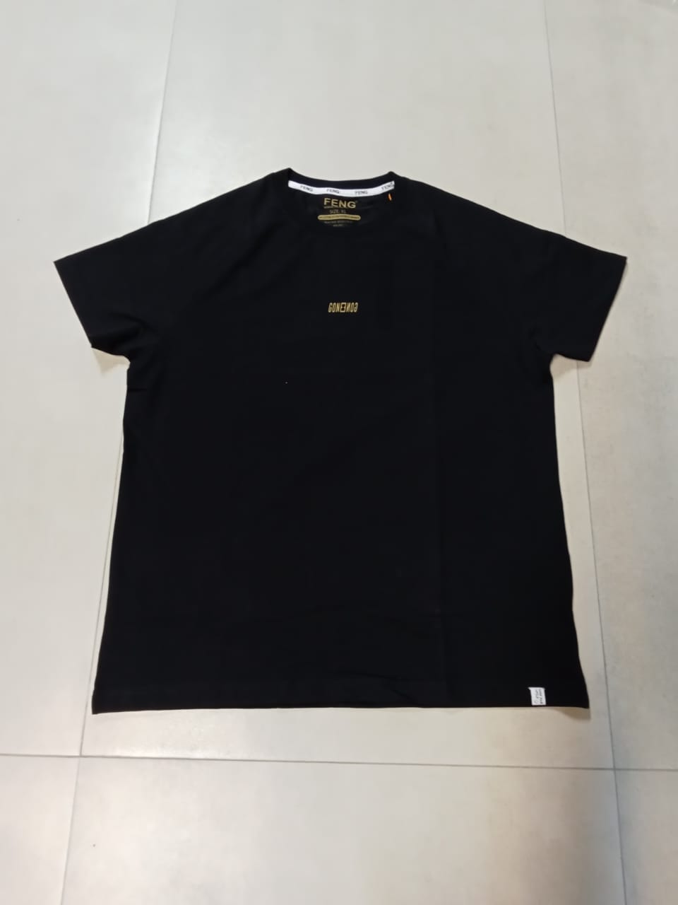 GONXGON NORMAL SIZED BLACK T SHIRT 1402
